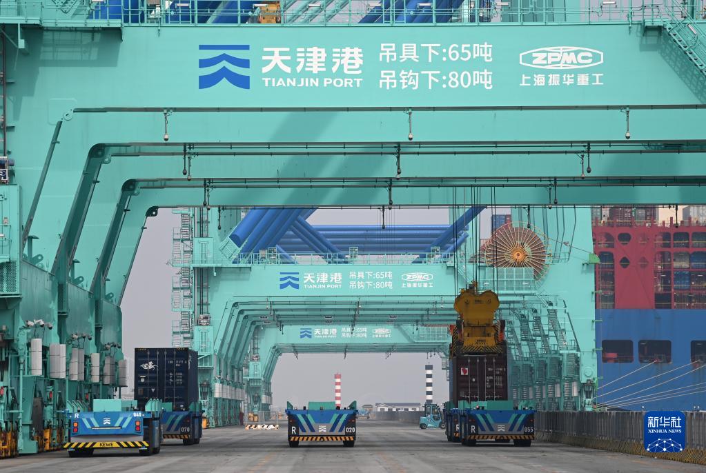 天津港“智慧零碳”码头吞吐量突破100万标准箱